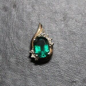 Alwand Vahan Emerald Pendant with Diamond Accents